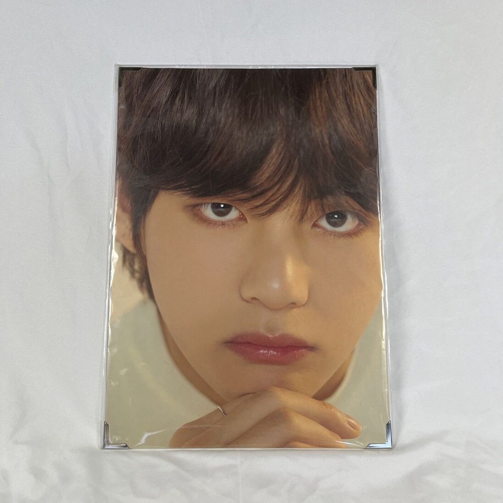 BTS Official‎ Love Yourself Tour Speak Yourself Premium Photo Taehyung V